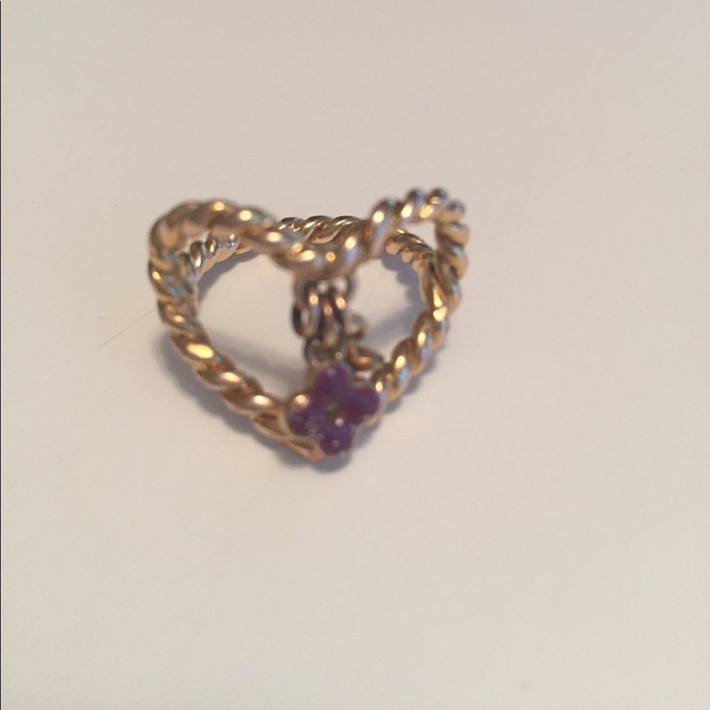 Open heart Louis Vuitton ring