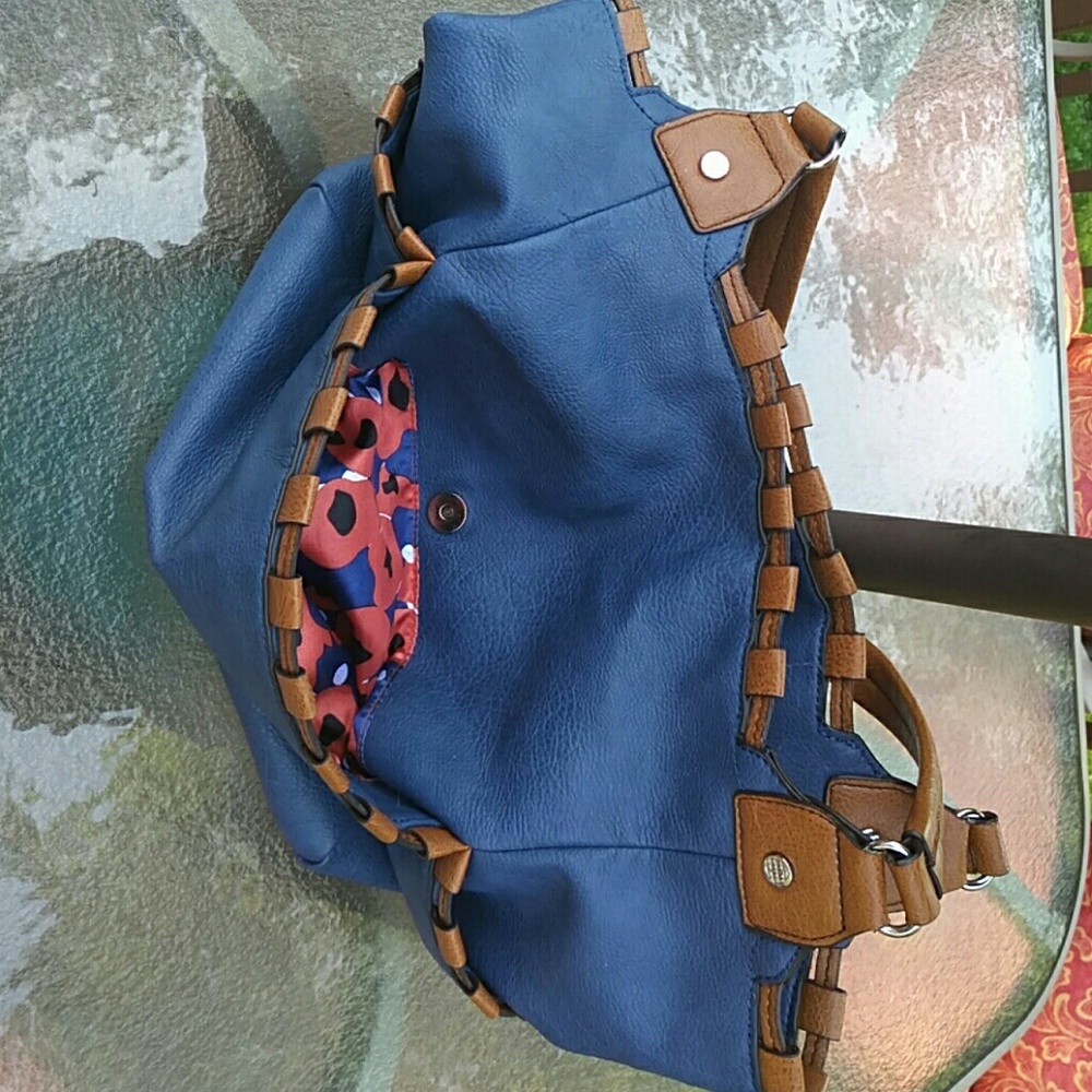 Purse - Picture 4 of 4