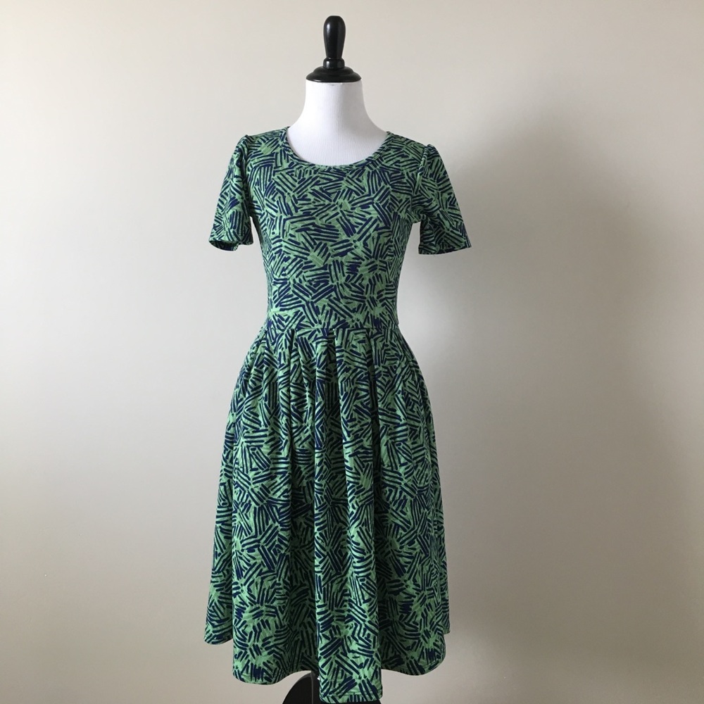 LuLaRoe Amelia Dress