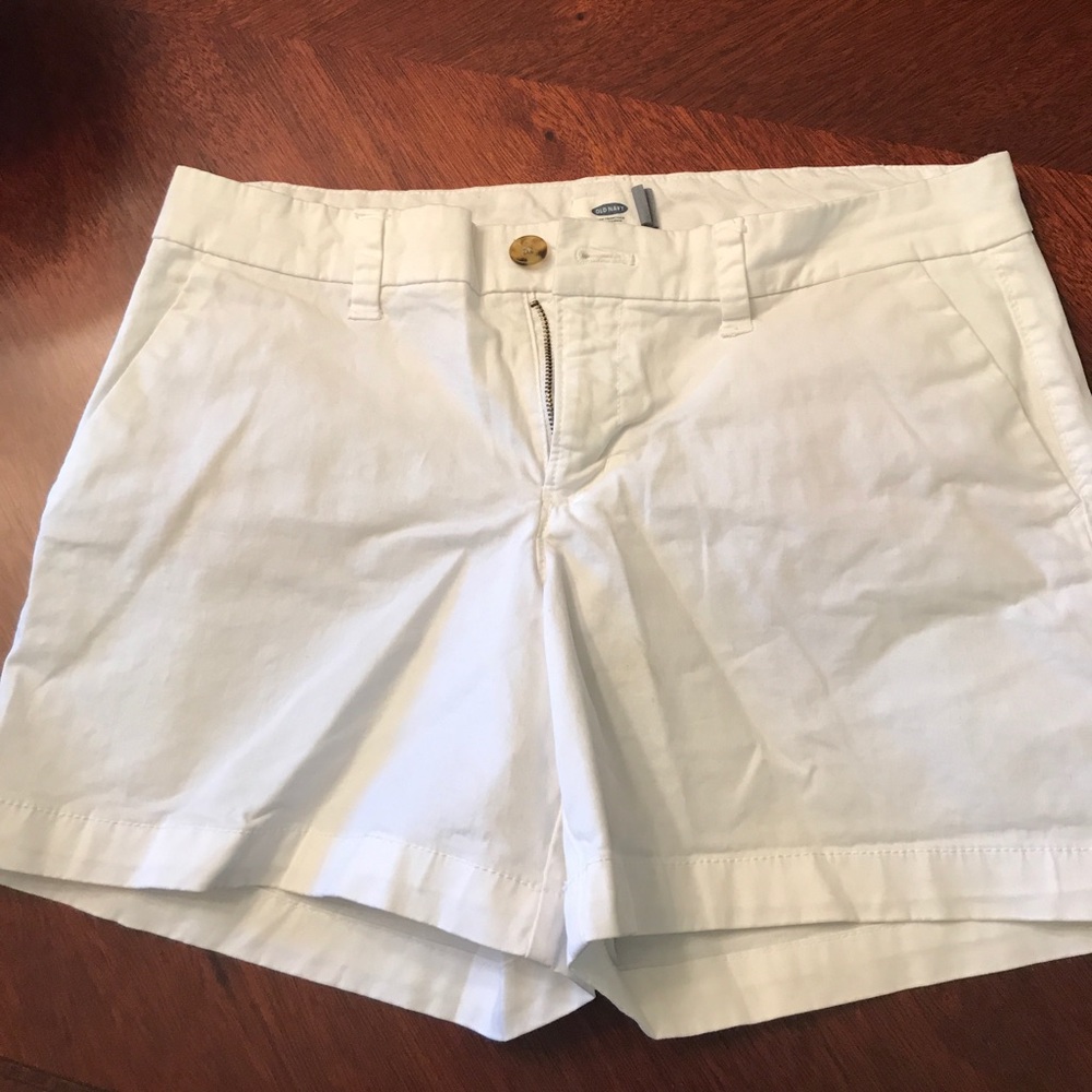 White old navy shorts