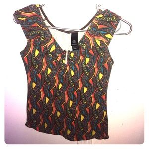 Extra small women and junior shirt.