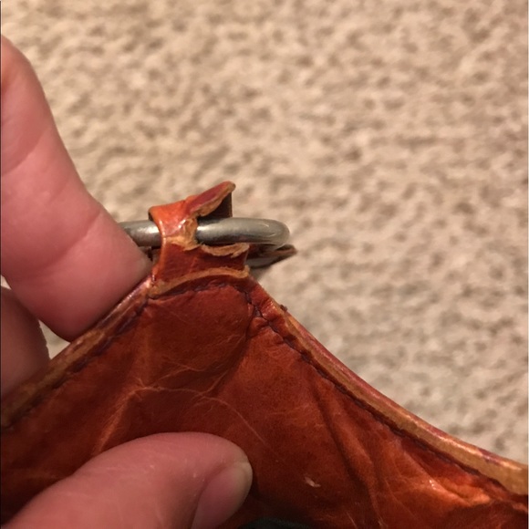 Express shoulder bag. - Picture 2 of 4