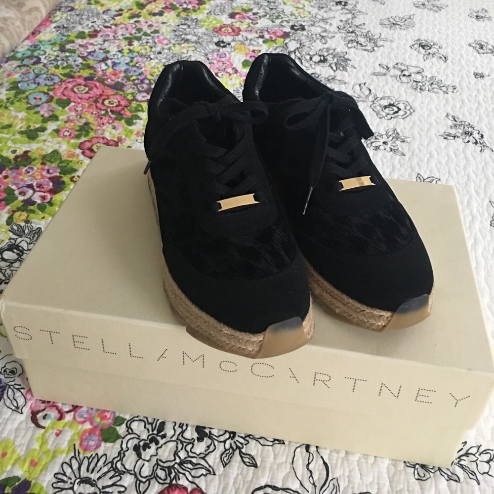 ✨STELLA McCARTNEY✨ Leopard print sneakers