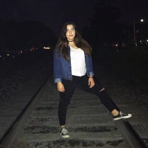 Meet your Posher, Logan