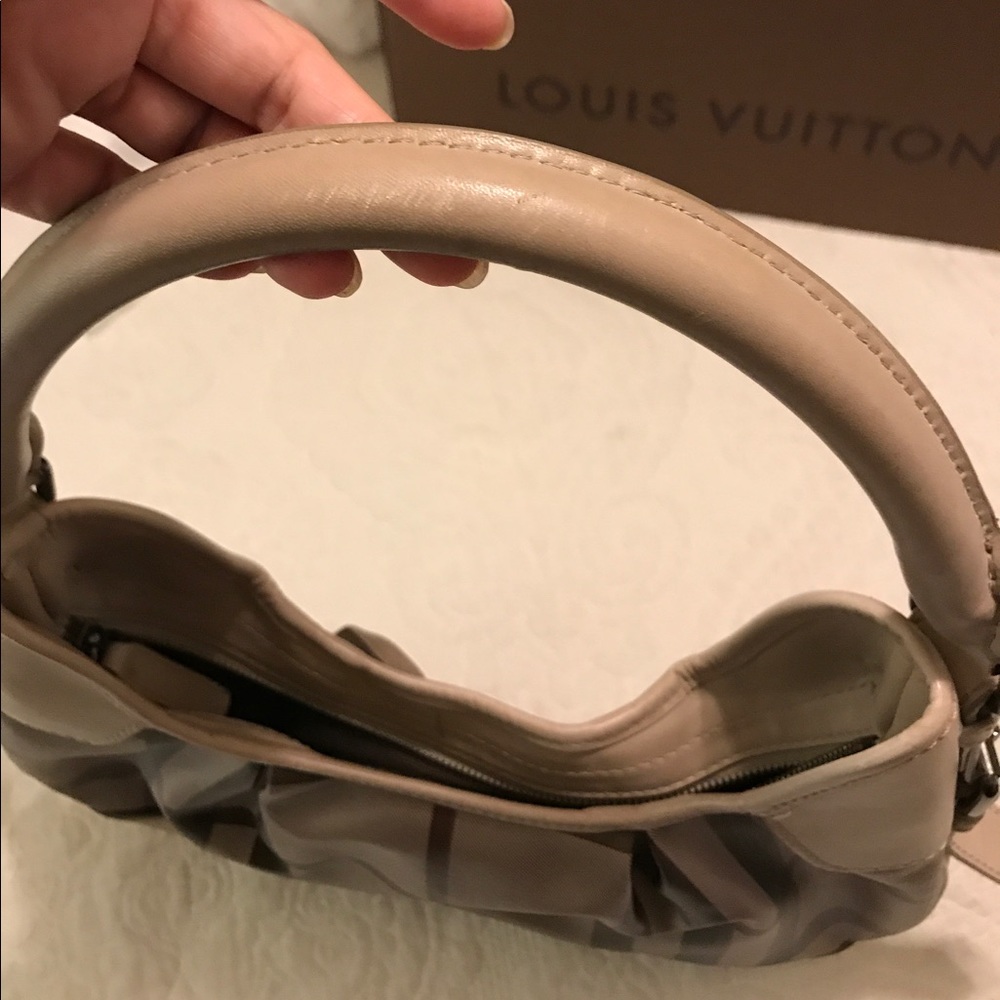 Burberry hobo - Picture 7 of 8