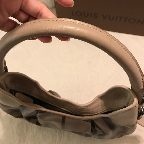 Burberry hobo - Picture 7 of 8