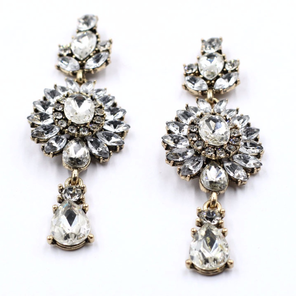 Crystal statement bridal earrings - Picture 3 of 5