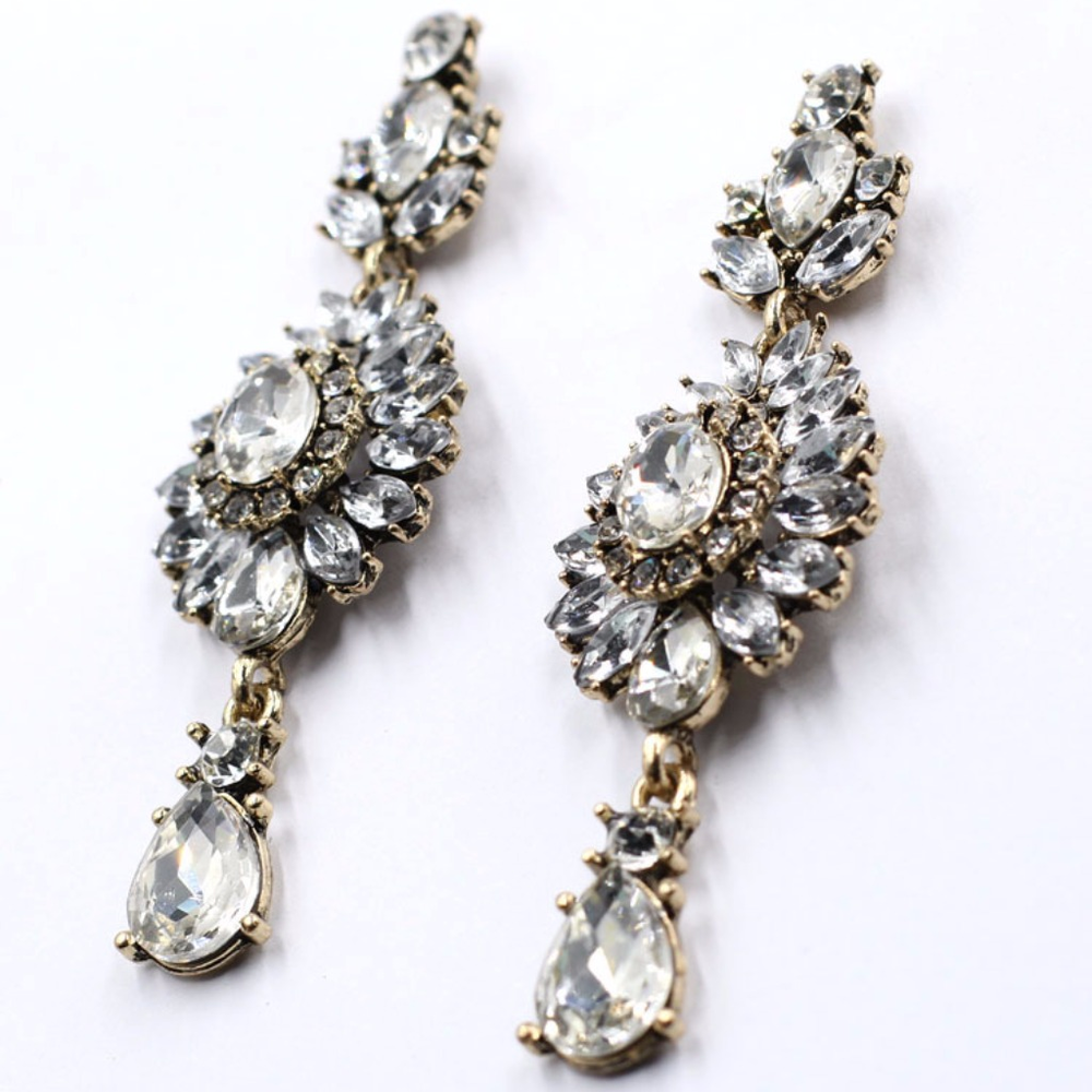 Crystal statement bridal earrings - Picture 4 of 5