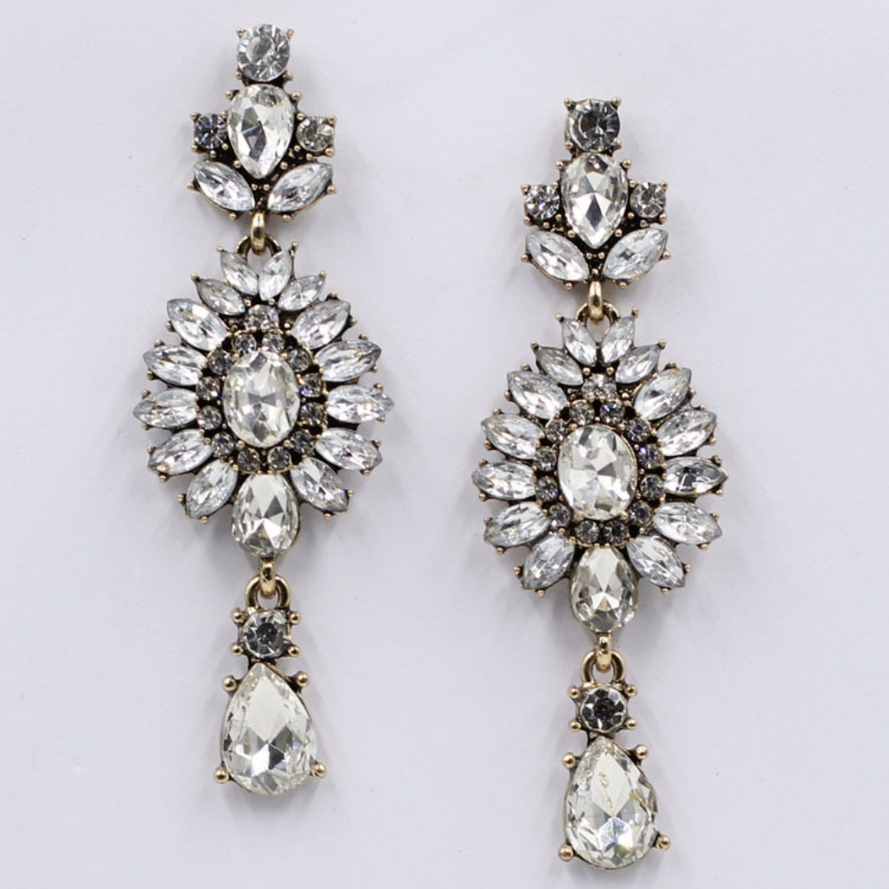 Crystal statement bridal earrings - Picture 2 of 5