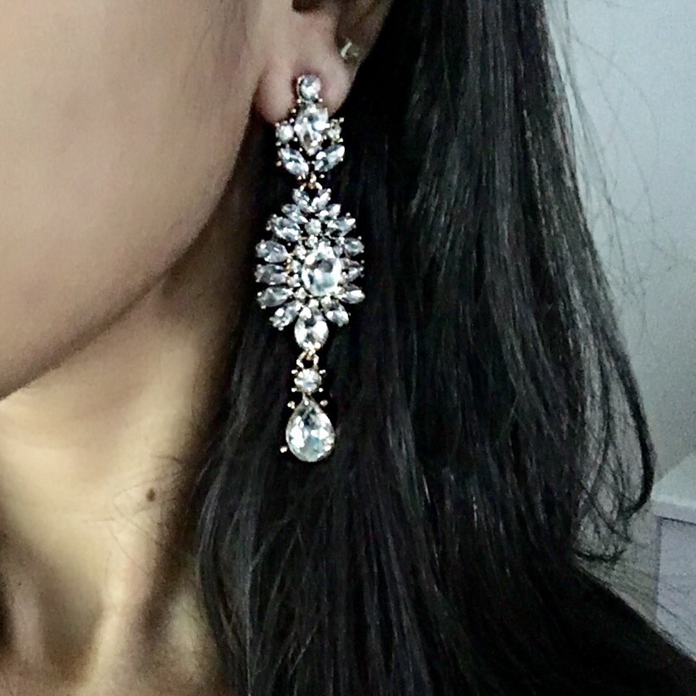 Crystal statement bridal earrings - Picture 5 of 5