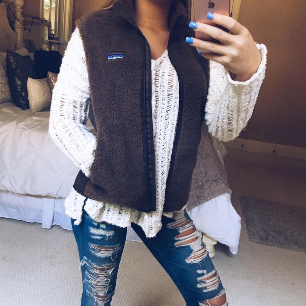 sold •• brown patagonia vest - Picture 3 of 7