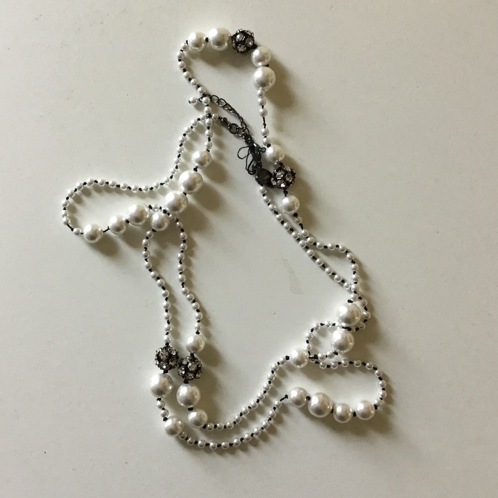 White House Black Market necklace