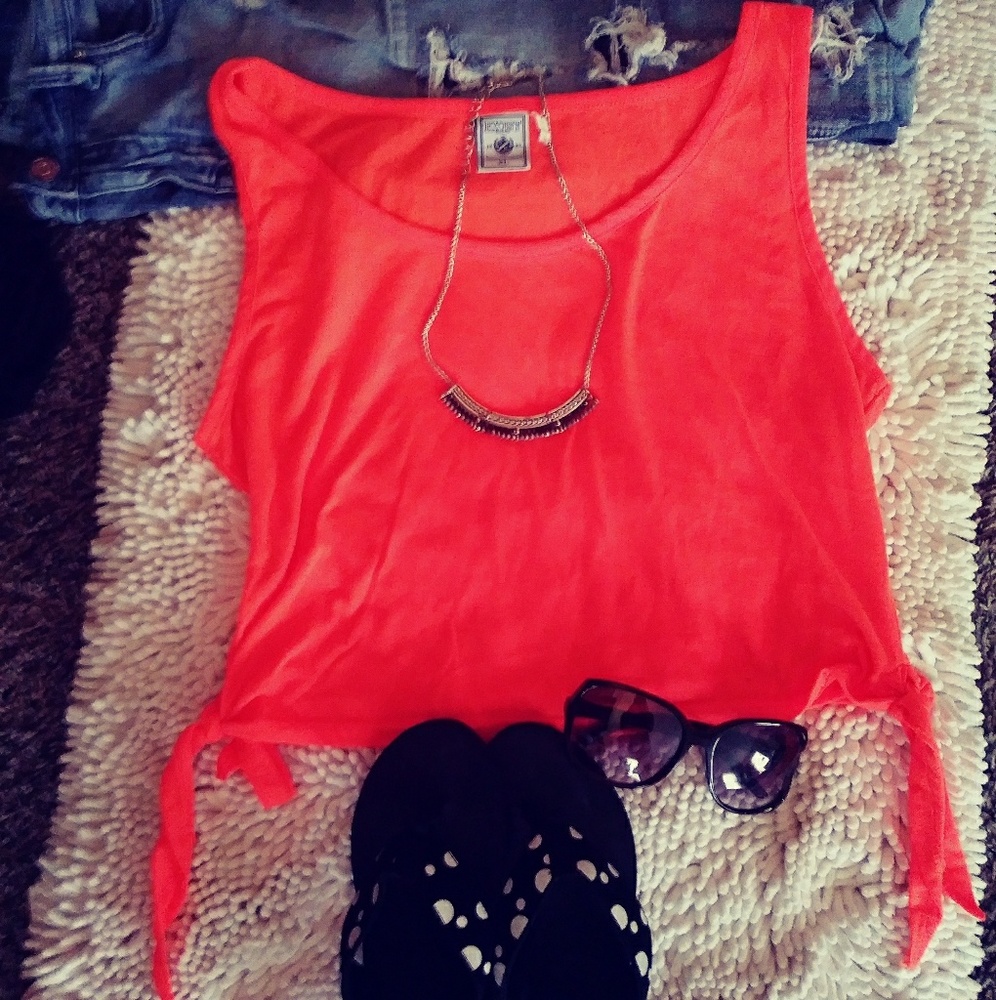 EUC bright orange tie sides cropped tank