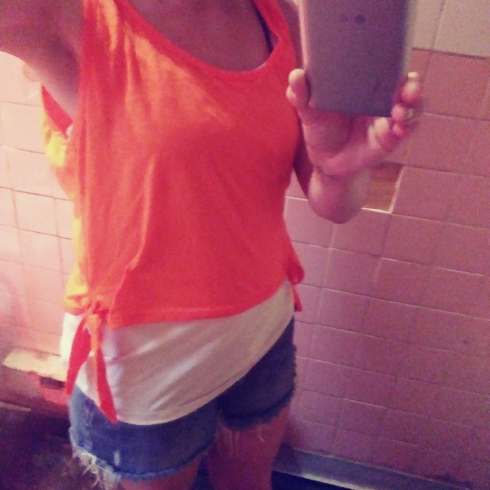EUC bright orange tie sides cropped tank - Picture 7 of 8