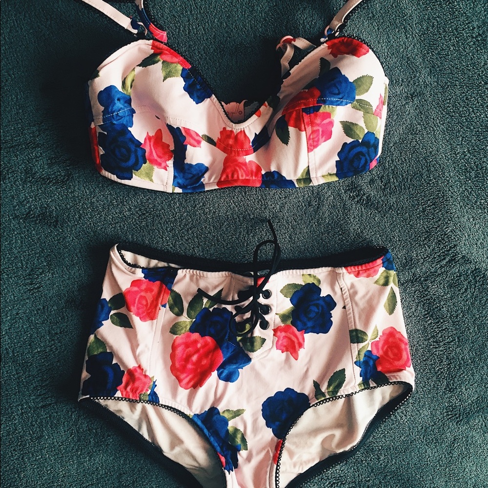 "Seafolly Australia" Bathing Suit