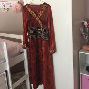 Pakistani Indian 3 piece outfit. Shalwar Kameez