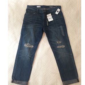 GAP Boyfriend jeans - tags on