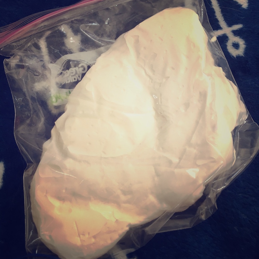 DIY fluffy slime (stretchy)