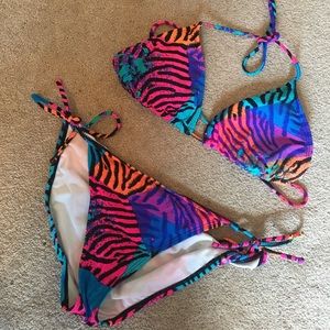 Multicolored bikini