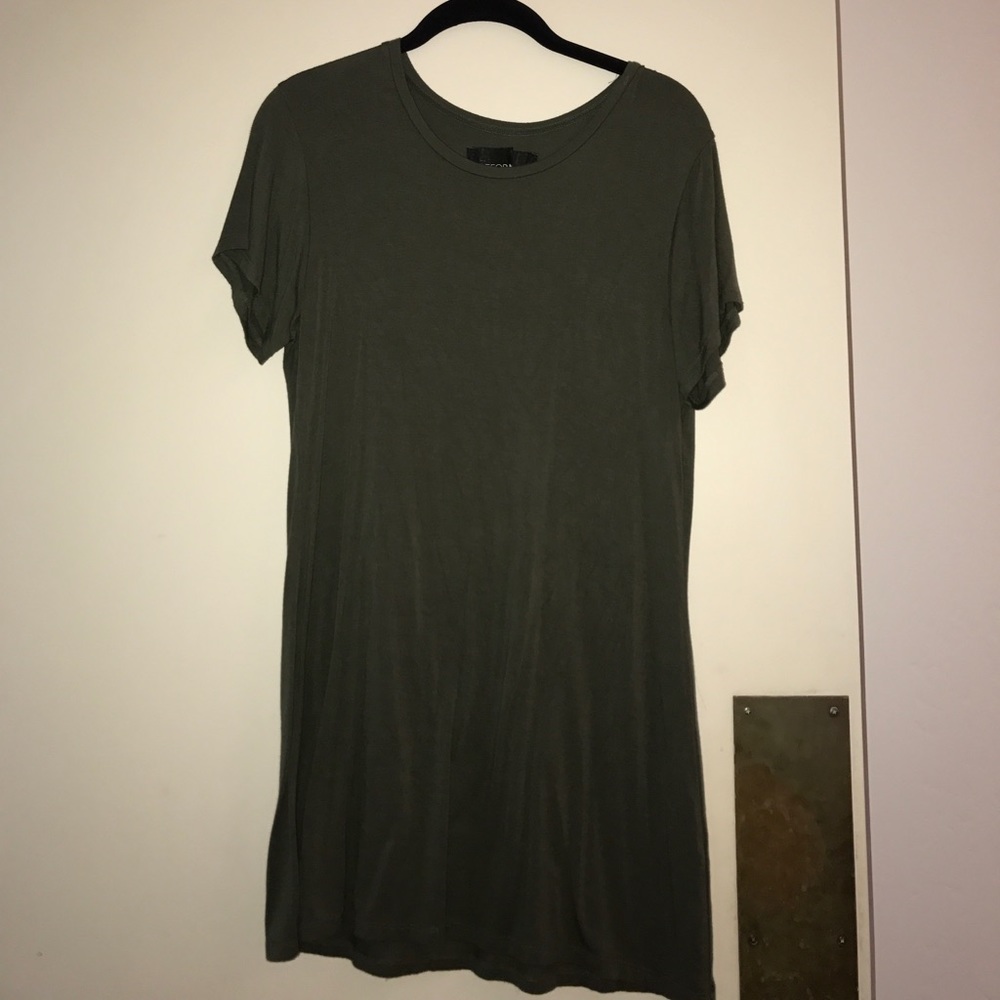 Reformation t-shirt dress