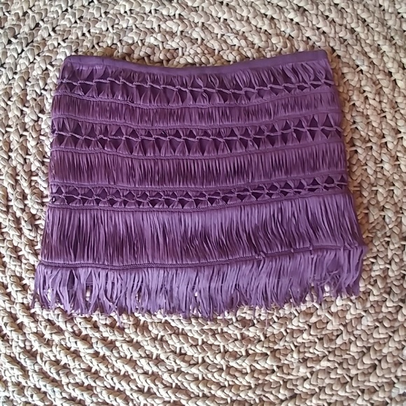 💙Fringe Mini Skirt - Picture 2 of 4