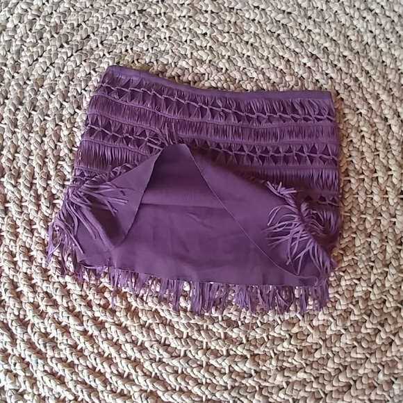 💙Fringe Mini Skirt - Picture 3 of 4