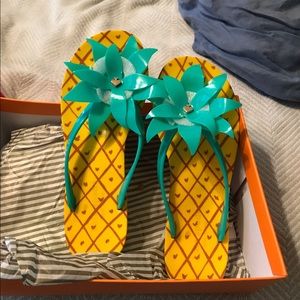 ❗️SALE❗️Kate spade pineapple flip flops