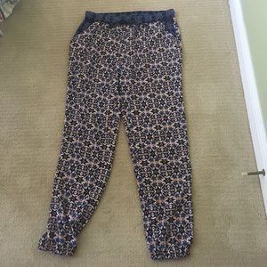 Blue and blush patterned genie pants from Versonas