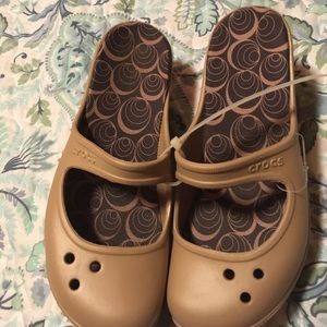 Brand new croc brand wedge shoes