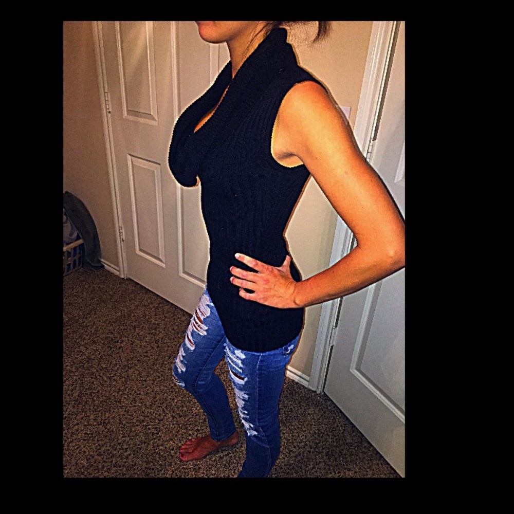 Cowel neck black sweater