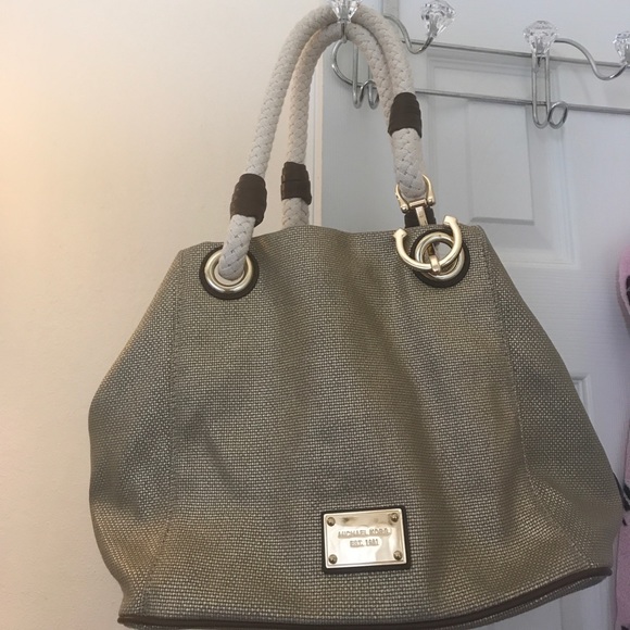 Authentic Gold Michael Kors bag!! - Picture 1 of 7