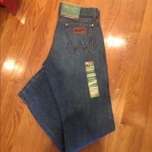 Wrangler 'Retro' Premium denim