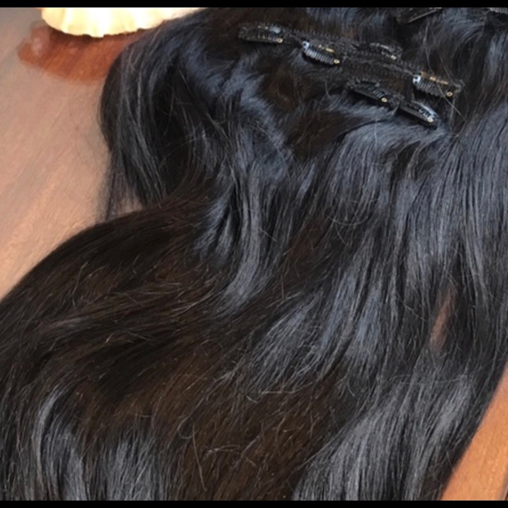 Bellami off black hair extensions 22" 220g
