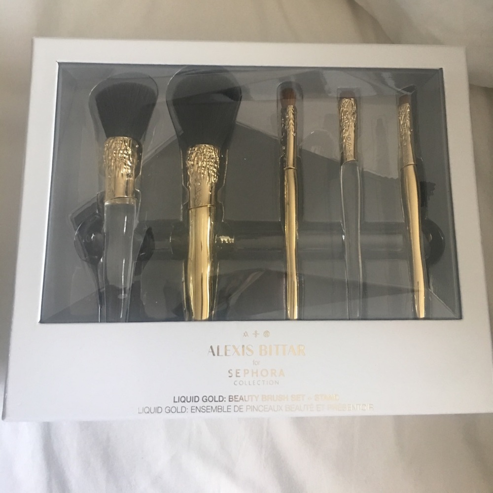 Alexis Bittar Brush Set