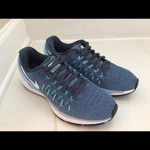 ❌❌SOLD❌❌ Nike Air Zoom Odyssey 2