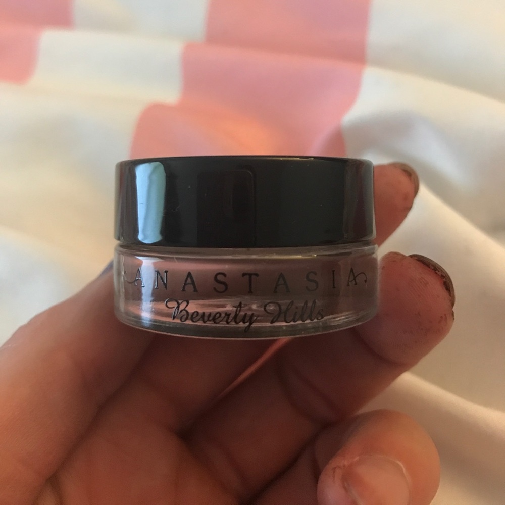 Anastasia Dip brow Pomade