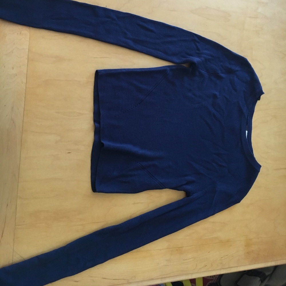 Cute navy blue H&M sweater