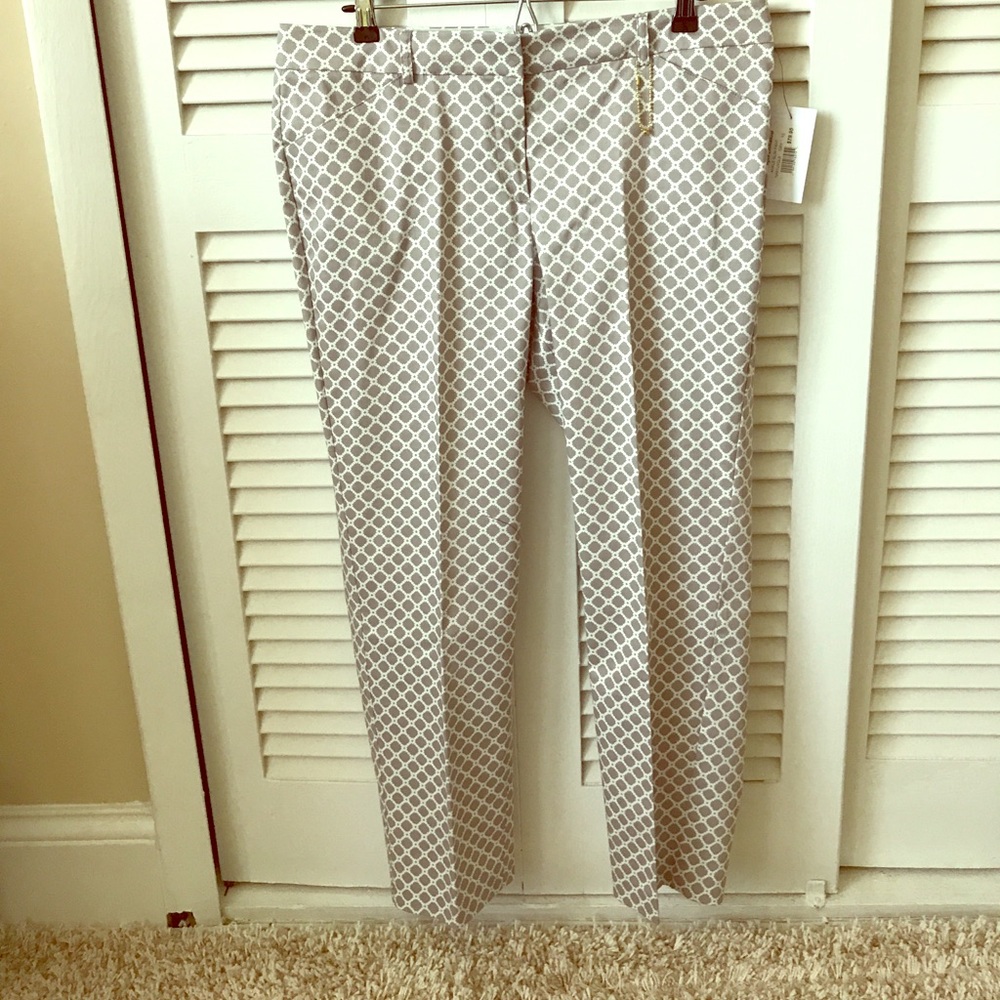 Ankle slimming pants