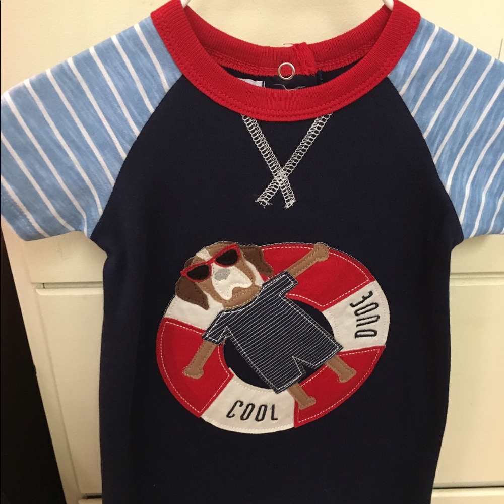 Navy with red and light blue trim knit shortfall