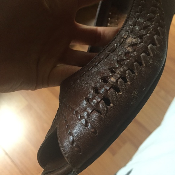 VINTAGE Woven Leather 1980s Peeptoe Leather Flats - Picture 6 of 7