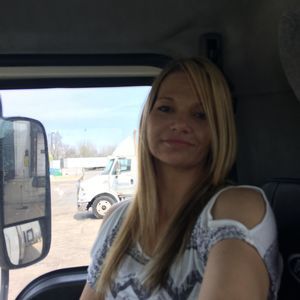 Meet your Posher, Brooke