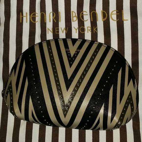 New Henri Bendel West57th StuddedDome CosmeticCase - Picture 4 of 5