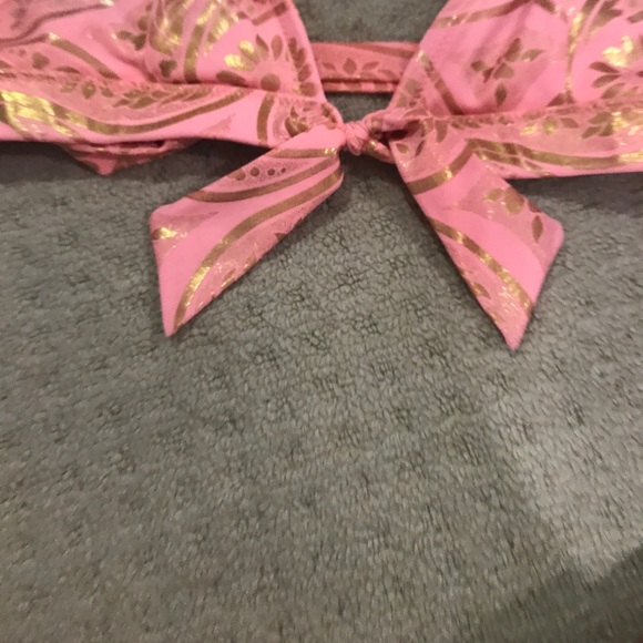 Victoria secret string bikini - Picture 3 of 3