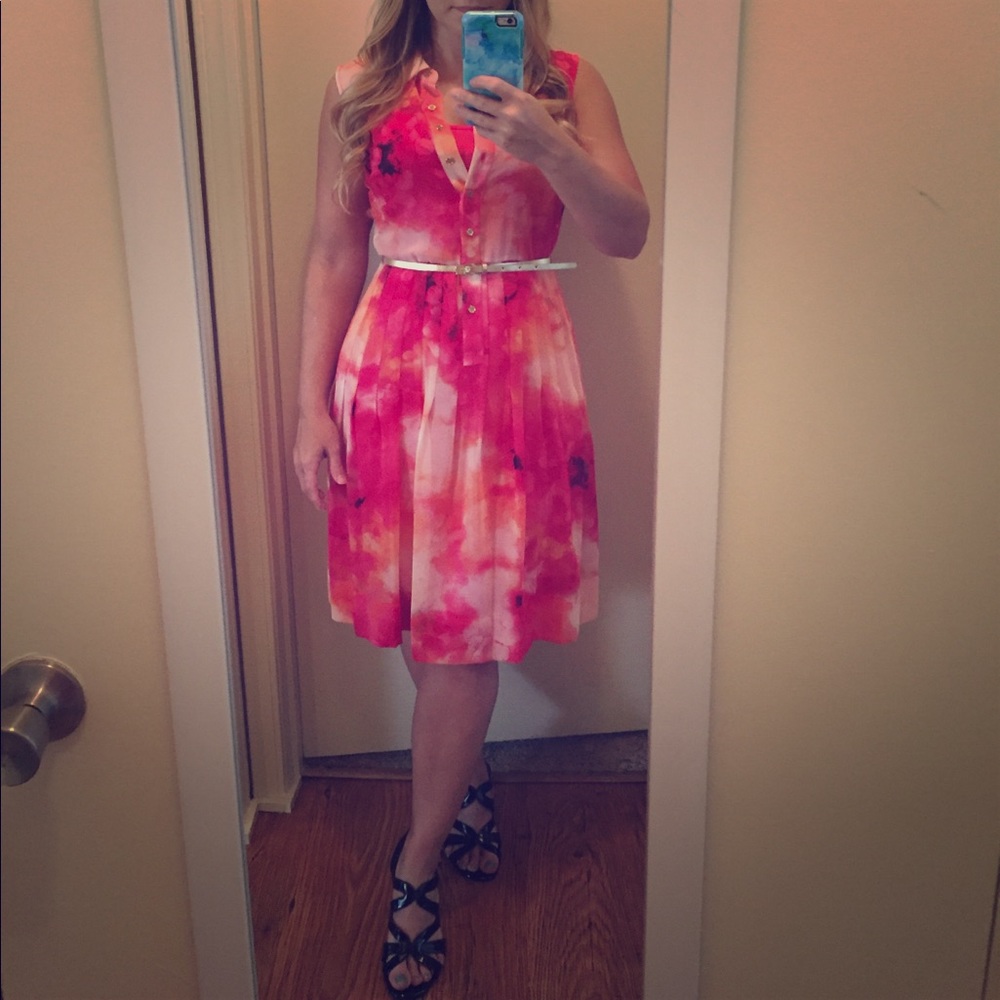 Size 4 pink/coral sleeveless Calvin Klein dress.