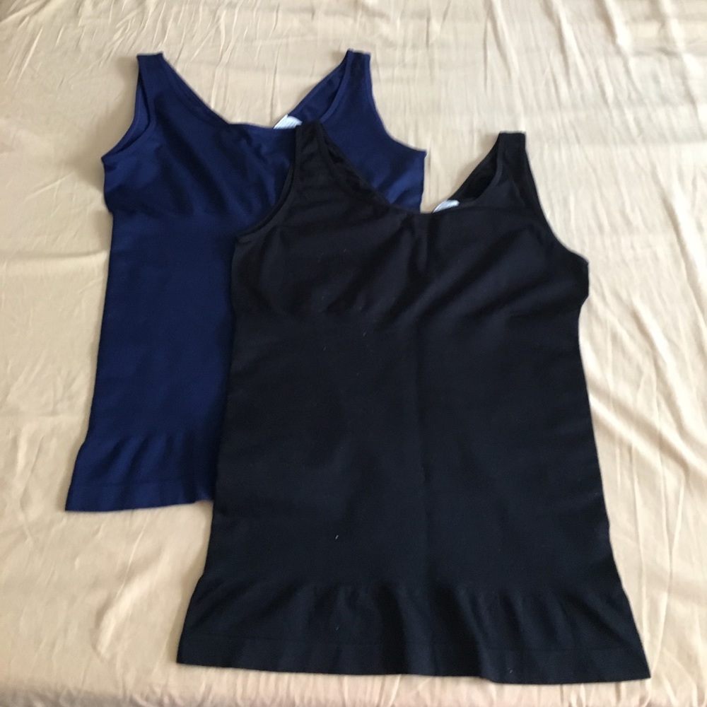 2 PACK Yummie control tank top pair