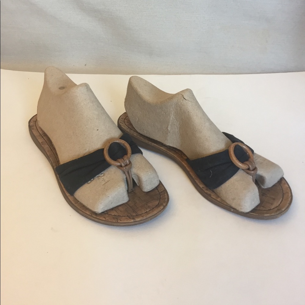 Zoe and Zac Sandal