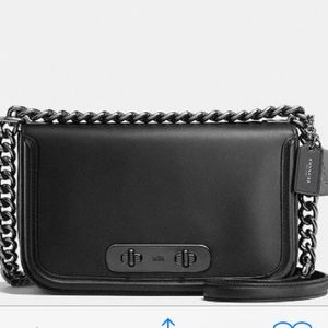 Coach swagger shoulder glovetanned leather 54640