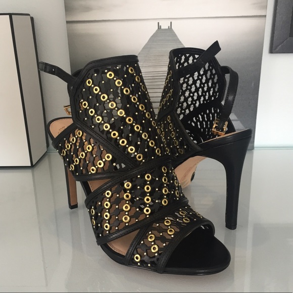 vince camuto korthina