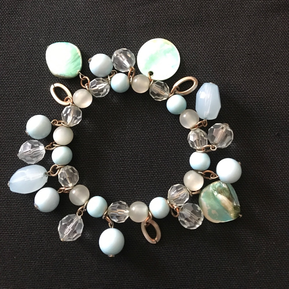 Beaded bracelet
