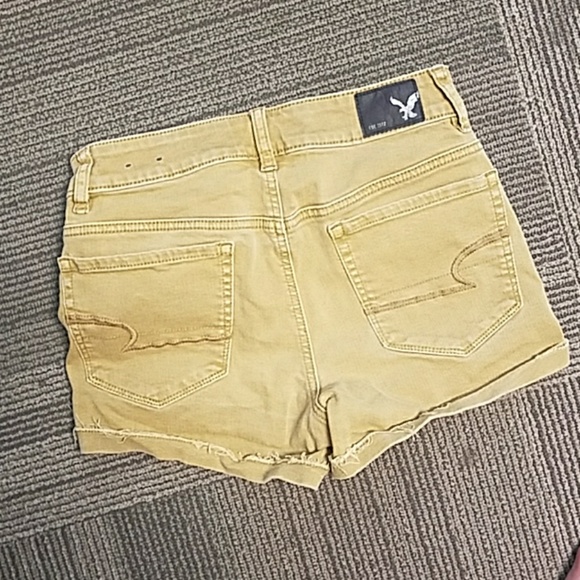 American Eagle Tan Shorts - Picture 2 of 2